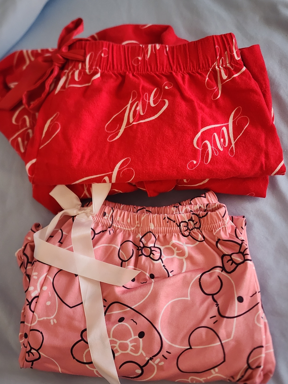 Like New Victoria's Secret Red & Pink Heart and Bear Print Pajama Bundle Set